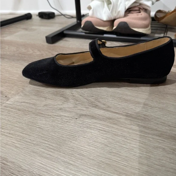 Joe Fresh Black Velvet Flats with Gold Buckle - Picture 3 of 5